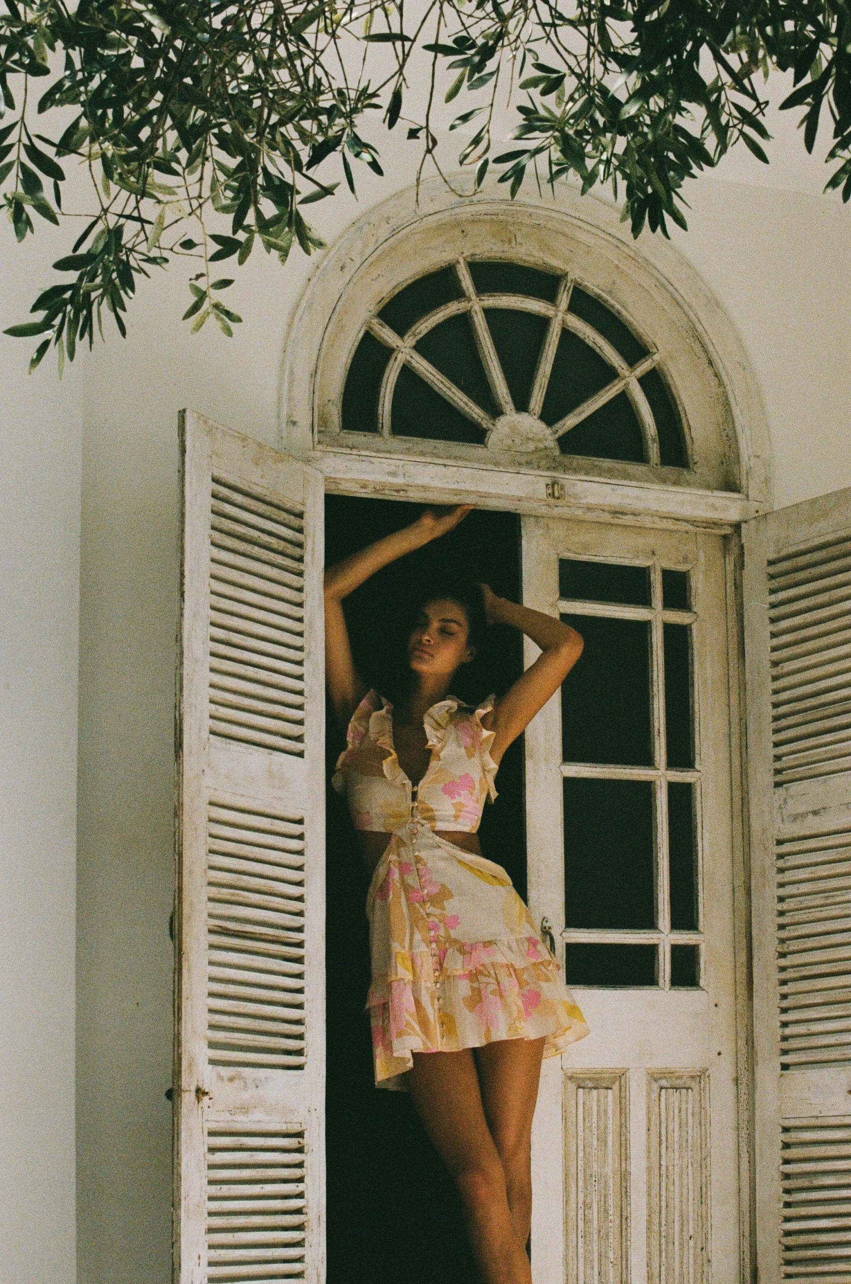 Evaia Frill Dress 6 Evaia Frill Dress - Image 4