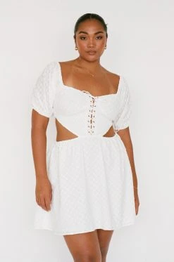 Haven Lace Up Dress -SABO™ Shop 1f594acf 6e52 4221 8a16 0af21a6ebaee