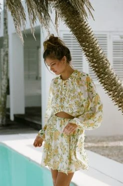 Inez Cutout Dress -SABO™ Shop 3038d94f 9fef 45c5 b431 3444200131bd