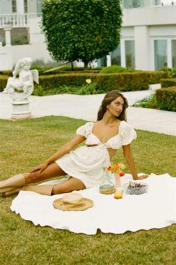 Eilish Dress - Buttercup 13 Eilish Dress - Buttercup -SABO™ Shop 3f69308f ecd4 46f3 a427 3e2f13dbb67c