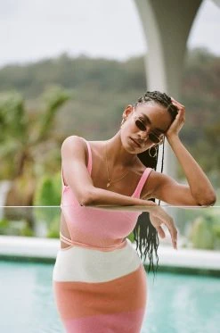 London Knit Dress - Sunset 15 London Knit Dress - Sunset -SABO™ Shop 707e18be a120 41b2 b64f f70dacbeddf4