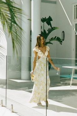 Archa Maxi Dress 32 Archa Maxi Dress -SABO™ Shop 74a1ba17 de39 4bd7 aee0 2ffef704f206