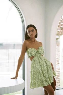 Strapless Marino Dress - Olive -SABO™ Shop 77fc0f05 f20a 43f5 84b4 8208ae476b78