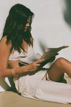 Levana Midi Skirt -SABO™ Shop 89b7458c 662e 4e19 9cc8 f90197cb9663