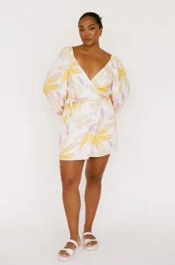 Kona Wrap Dress - Paradise Floral 21 Kona Wrap Dress - Paradise Floral -SABO™ Shop 9ff9dbd6 3b03 42f6 9cd5 0f60238ce3db