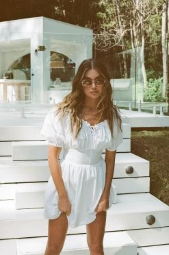 Nyrobi Dress - White 18 Nyrobi Dress - White -SABO™ Shop a0683d8d 4e5a 45e5 b3da b5bfa35ecfcc