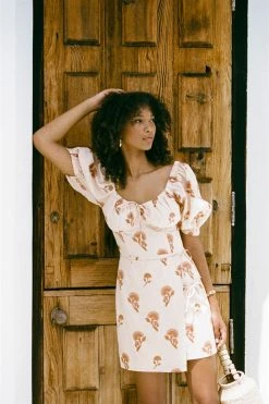 Esmerelda Dress -SABO™ Shop a274425f 4f2d 4d80 b7d3 36172f570d27