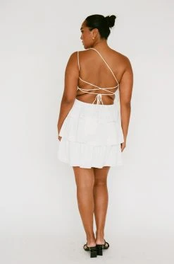 Khean Frill Dress -SABO™ Shop a38c6ee4 7e25 4d57 9334 65c418ae85e0